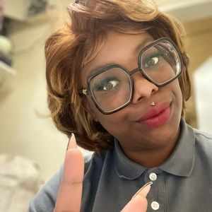 Meet your Posher, Royal